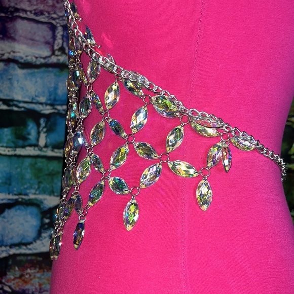 New Rave Halter Top - Picture 6 of 10